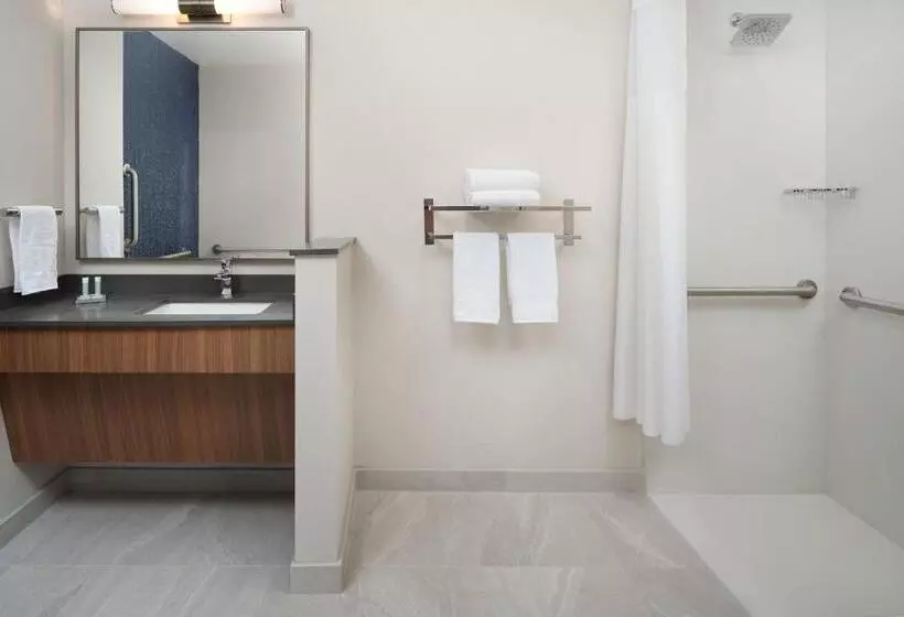 Hotelli Fairfield Inn & Suites By Marriott Fort Lauderdale Northwest