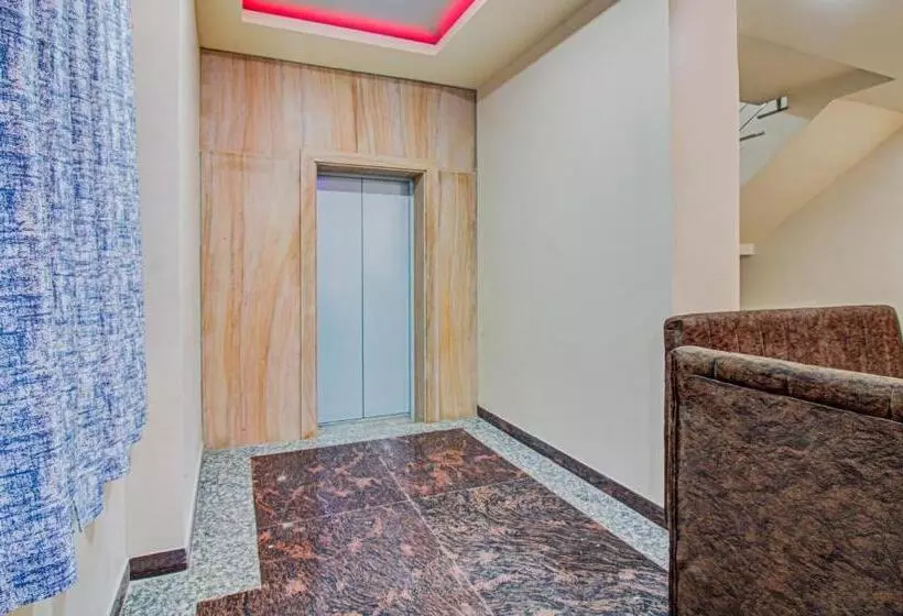 Hotelli Treebo Royal, Chandrapur