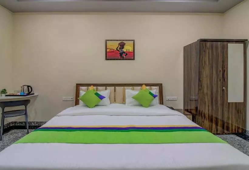 Hotelli Treebo Royal, Chandrapur