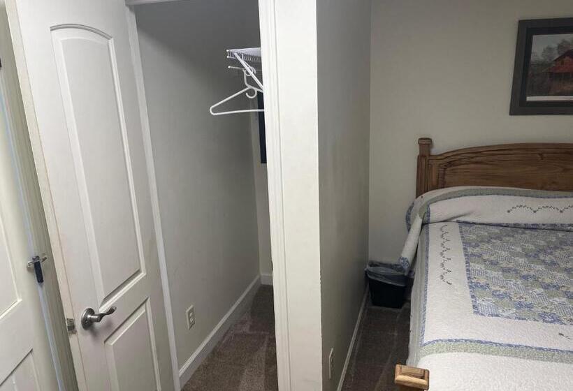 Пансион Beautiful Room Just Waiting For You!