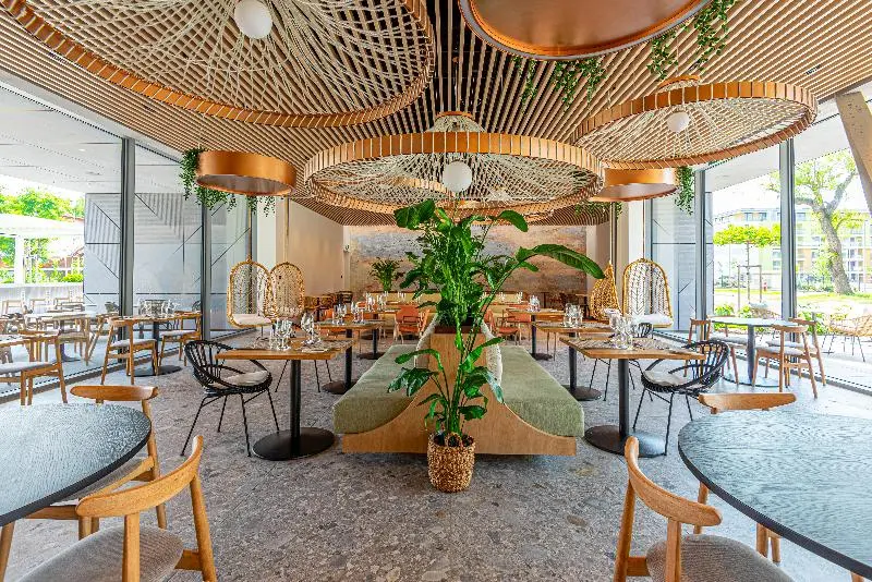 Reed Luxury Hotel By Balaton