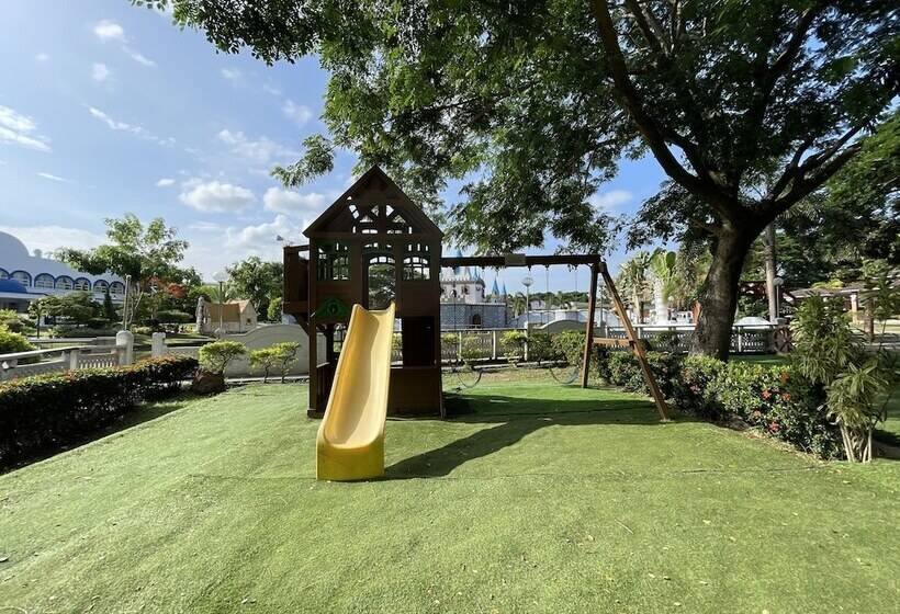 Torres Farm Resort Powered By Cocotel