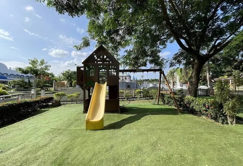 Torres Farm Resort Powered By Cocotel