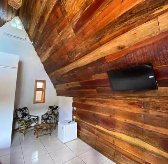 Retkeilymaja Pousada Refúgio Da Marola