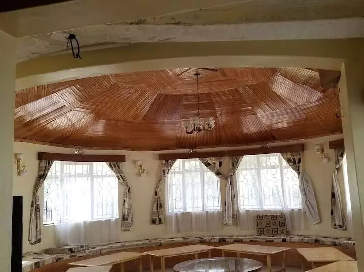 هتل Mataman Gardens