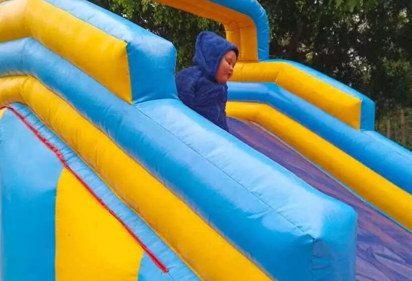 هتل Mataman Gardens