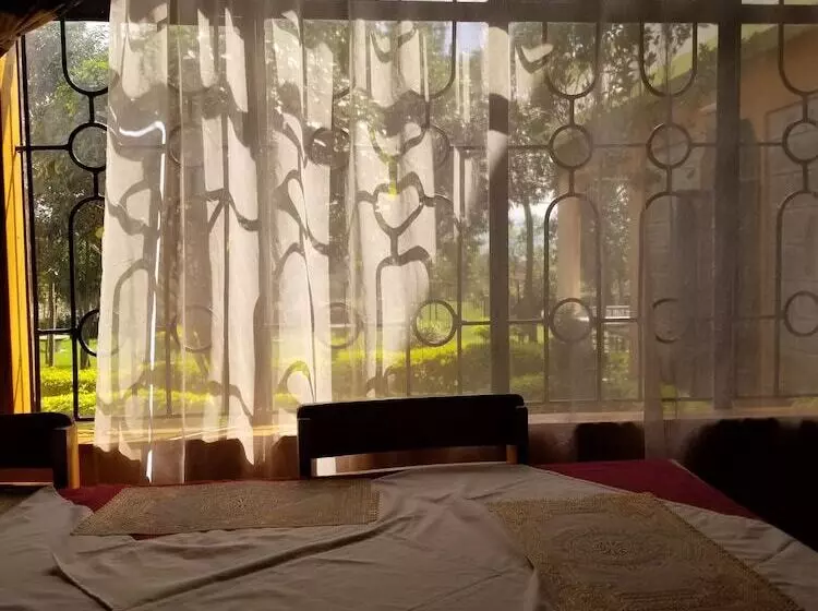 هتل Mataman Gardens