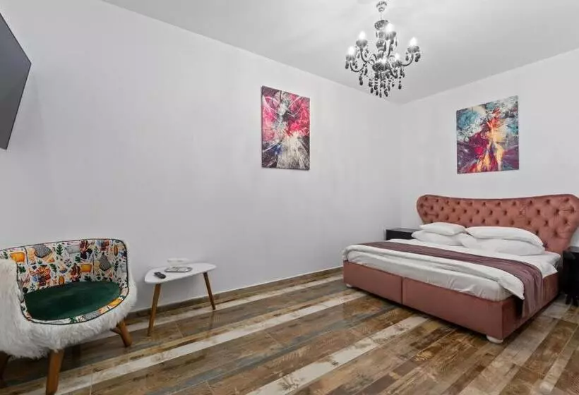 ホテル Transylvania House