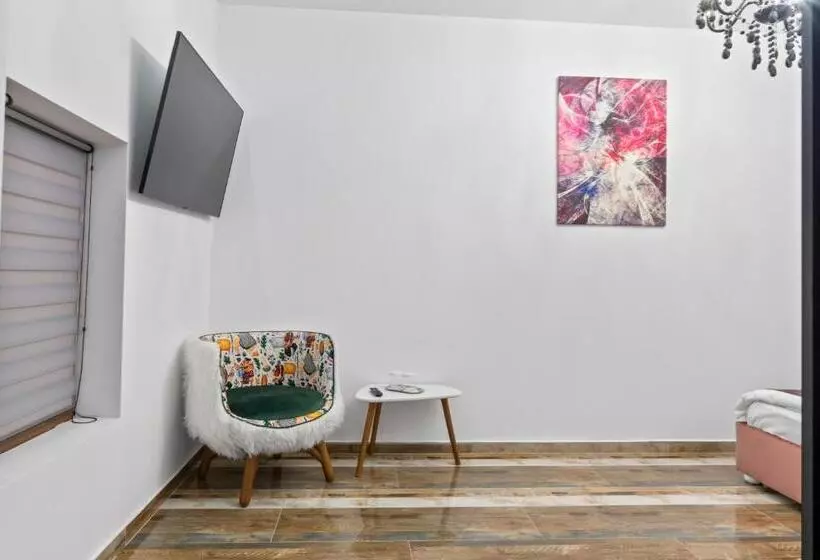 ホテル Transylvania House