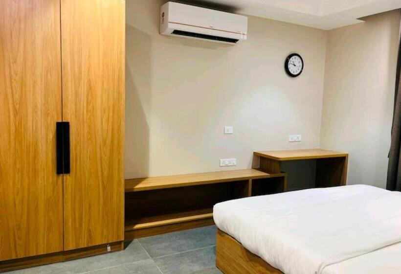 Hotel Vacanza By Westay Luxury Home