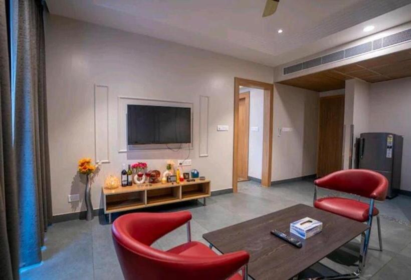 Hotel Vacanza By Westay Luxury Home