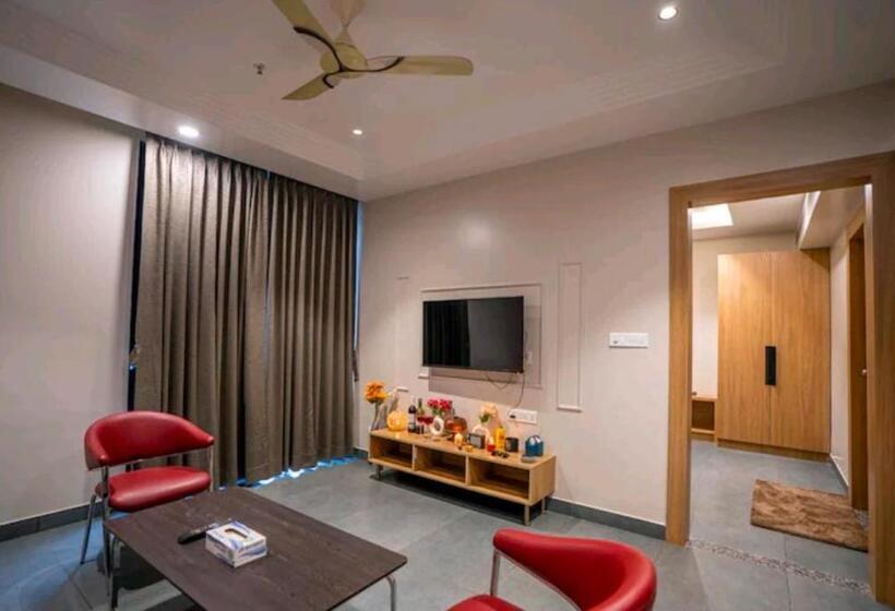 Hotel Vacanza By Westay Luxury Home