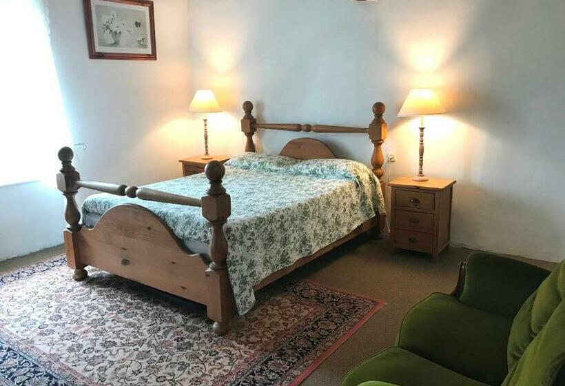 膳宿费 Chateau Guest House