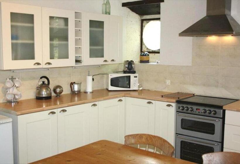 膳宿费 Chateau Guest House