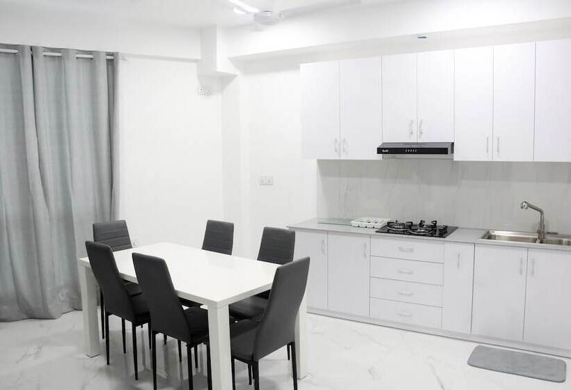 Pensão Equator Retreat