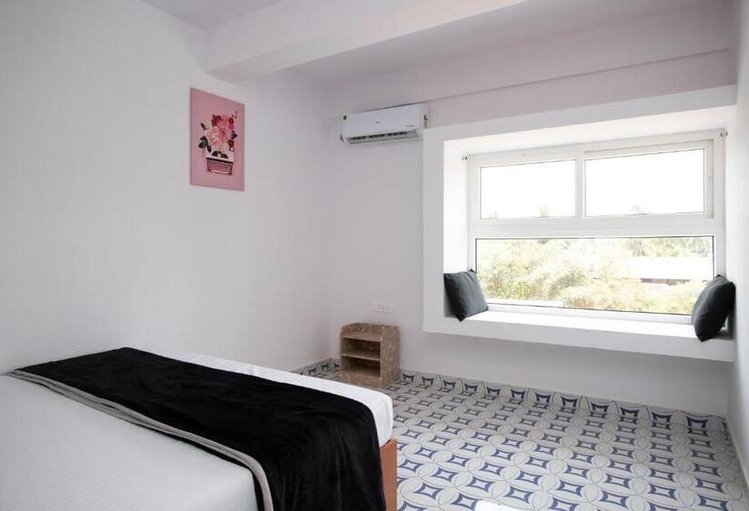 Hotel Calangute By Goa Journey