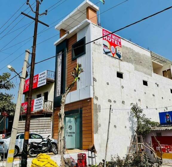 Отель Oyo 80968b The Westin