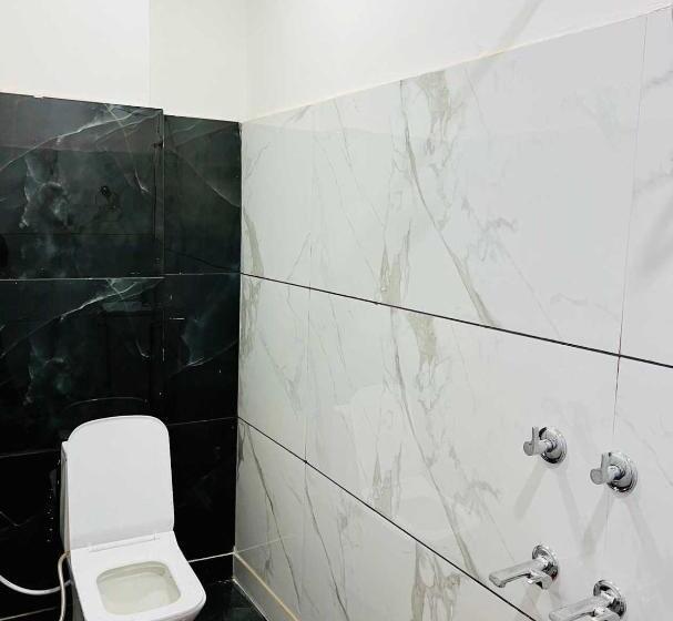 Отель Oyo 80968b The Westin