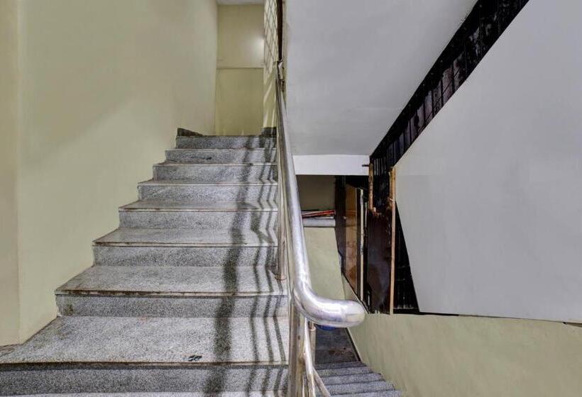 Отель Oyo Flagship 81255  Anu Residency