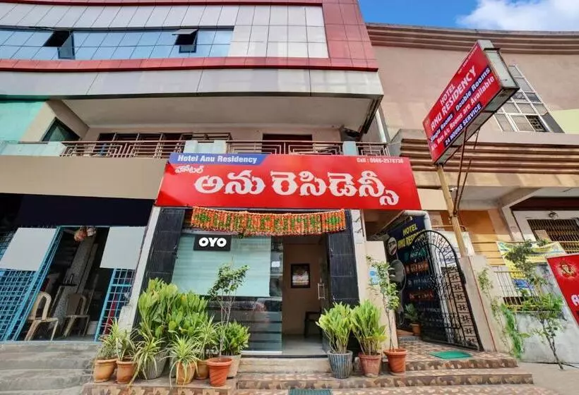 Hotelli Oyo Flagship 81255 Anu Residency