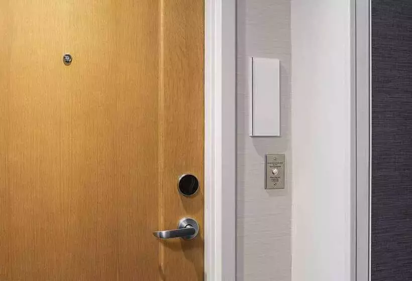 هتل Signia By Hilton Atlanta Georgia World Congress Center