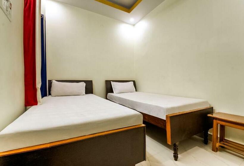 هتل Spot On 81255b Happy Guest House