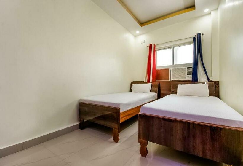 هتل Spot On 81255b Happy Guest House