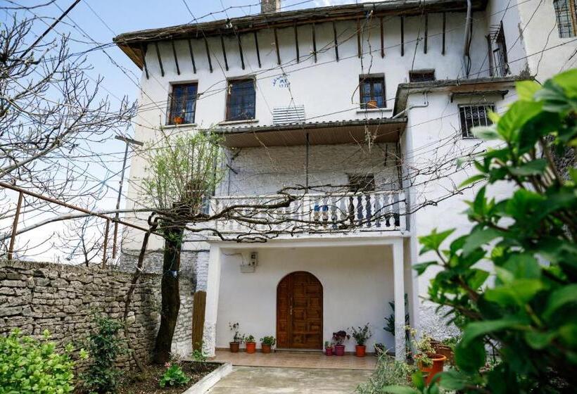 پانسیون Guesthouse 1805