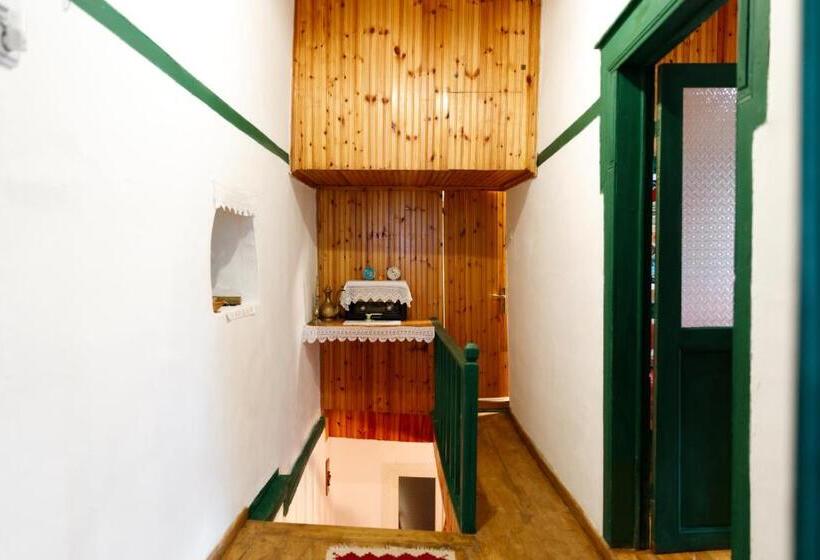 پانسیون Guesthouse 1805