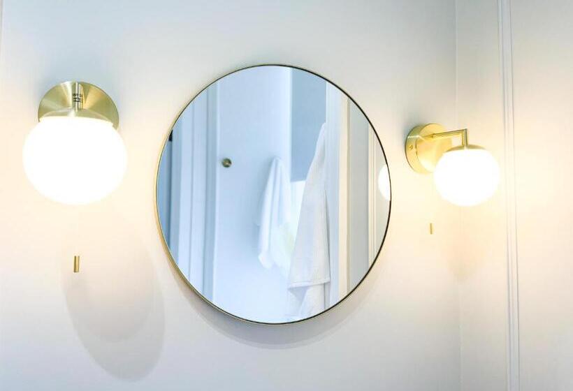 Majatalo Kenavara House