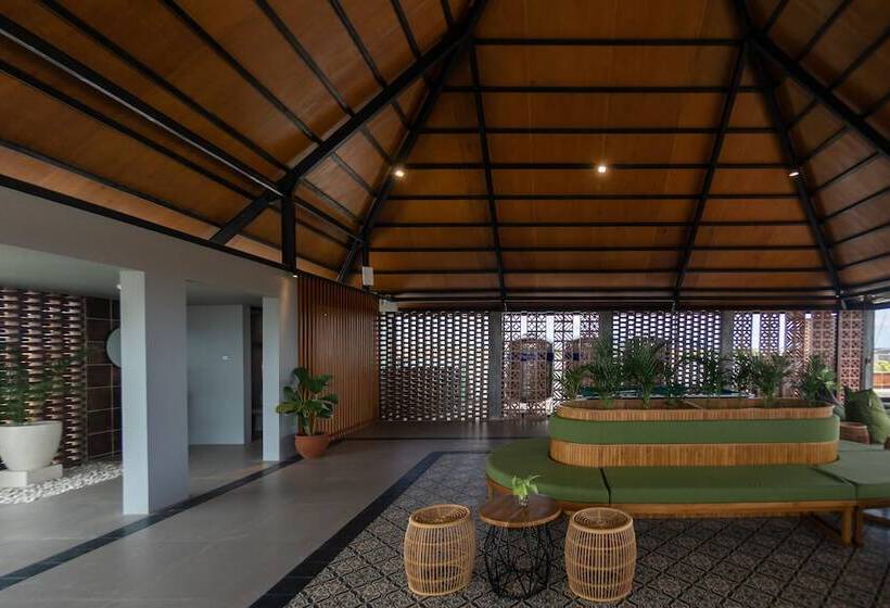 פנסיון Sarang Comfort