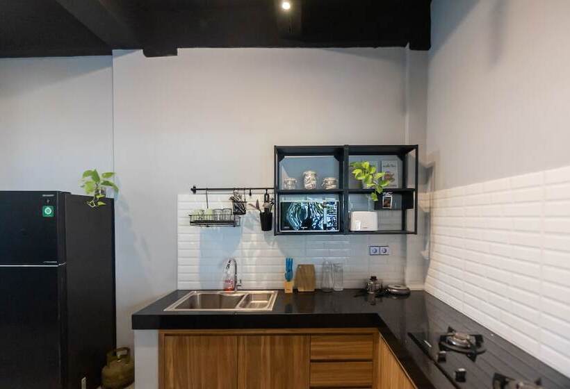 פנסיון Sarang Comfort