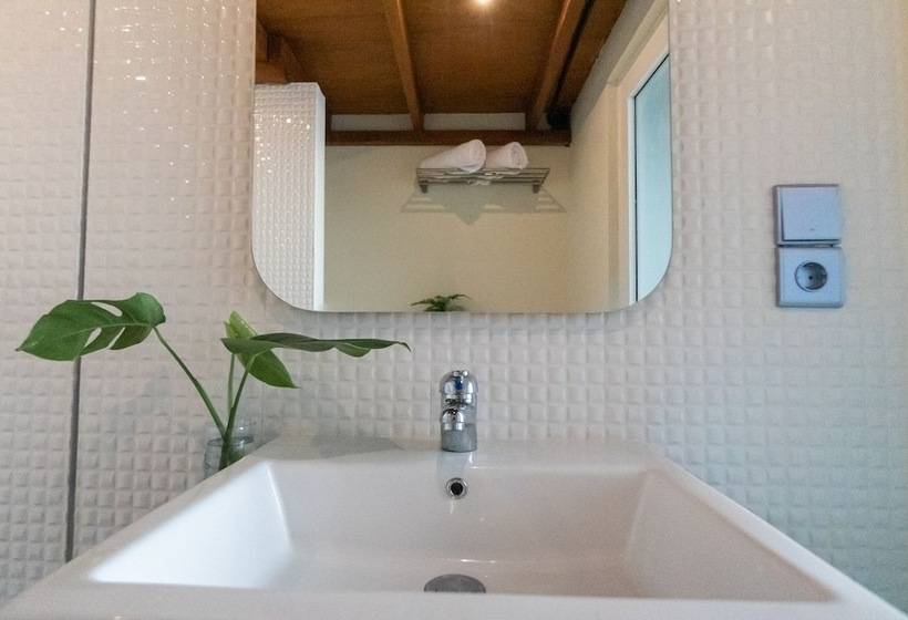 פנסיון Sarang Comfort