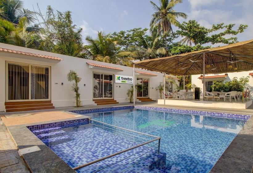 ホテル Treebo Code Red