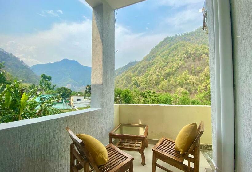 Retkeilymaja 90 S Rishikesh