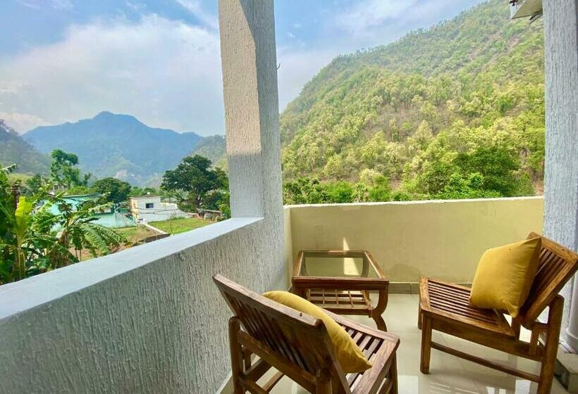 Retkeilymaja 90 S Rishikesh