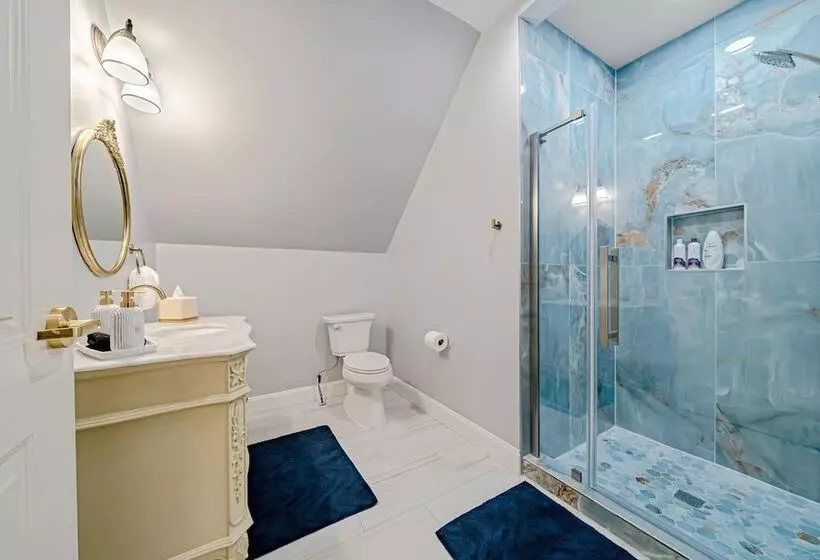 Hotelli The Grandeur Estate