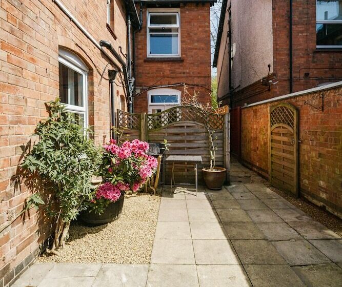 膳宿费 Emerald Stays Uk At The Adelphi