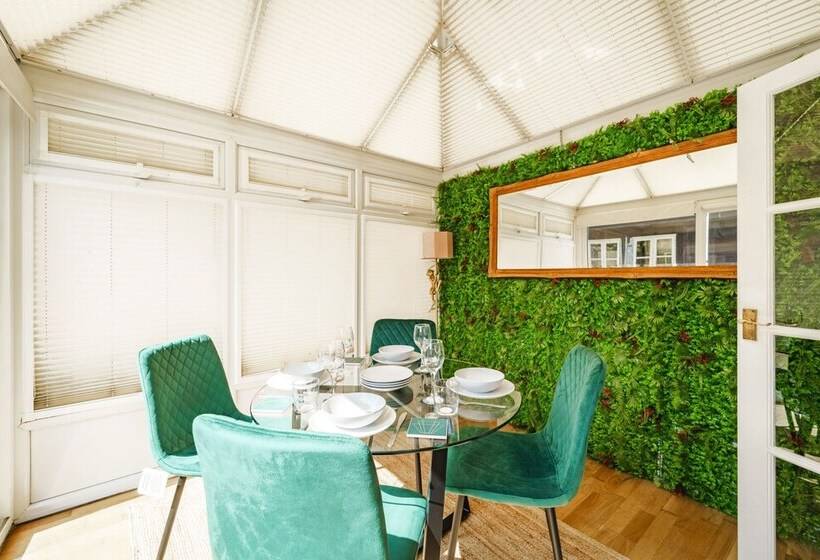 膳宿费 Emerald Stays Uk At The Adelphi