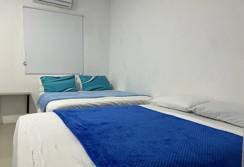 פנסיון Room In Lodge   Tr A1c Hostel Room Near Castillo San Felipe With Pool And Wifi