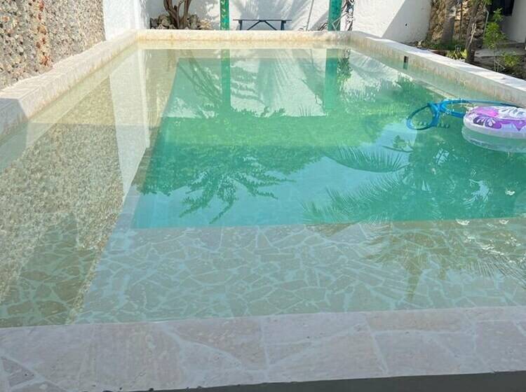 פנסיון Room In Lodge   Tr A1c Hostel Room Near Castillo San Felipe With Pool And Wifi