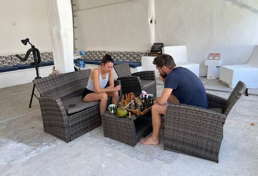 פנסיון Room In Lodge   Tr A1c Hostel Room Near Castillo San Felipe With Pool And Wifi