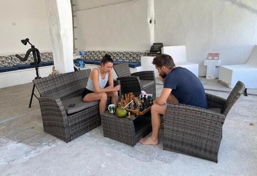 פנסיון Room In Lodge   Tr A1c Hostel Room Near Castillo San Felipe With Pool And Wifi