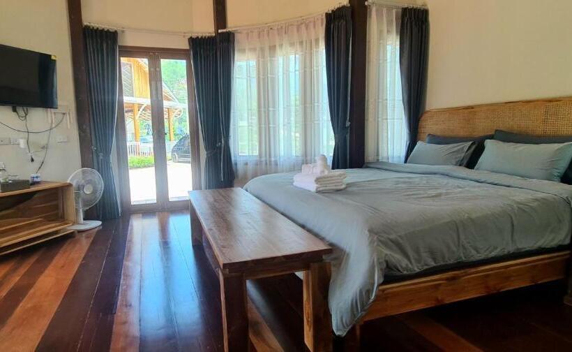 Times Klang Sapan Resort