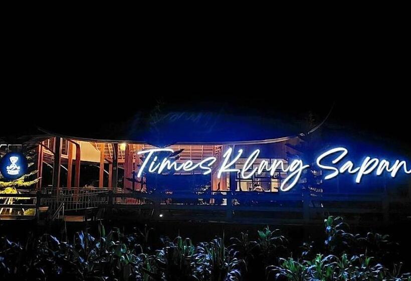 Times Klang Sapan Resort