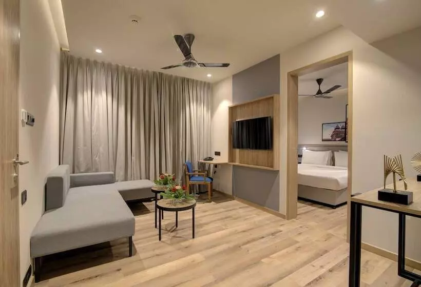 7 Apple Hotel Pratap Nagar, Jaipur