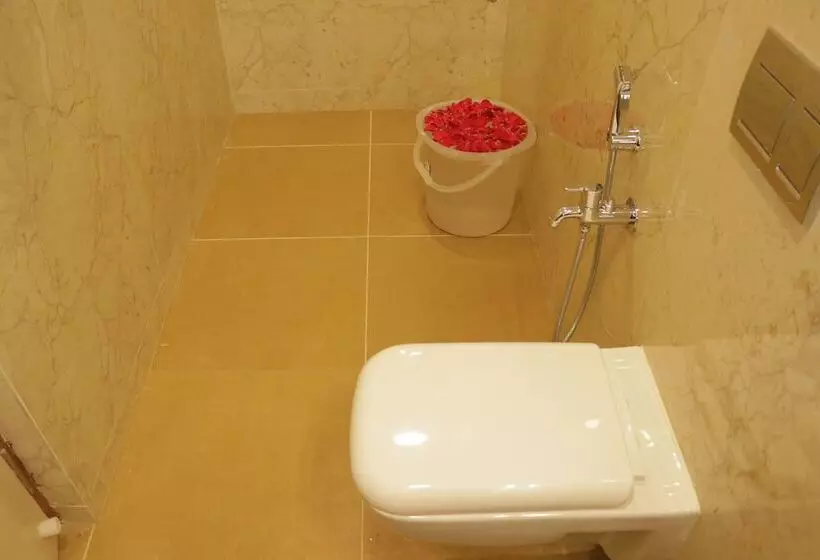 Hotelli Emeraald House