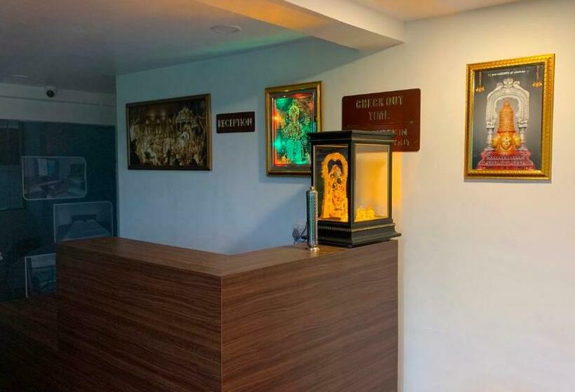 فندق Pop  Bramha View