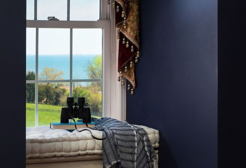 Bed and Breakfast The Inn At Tacaro Estate