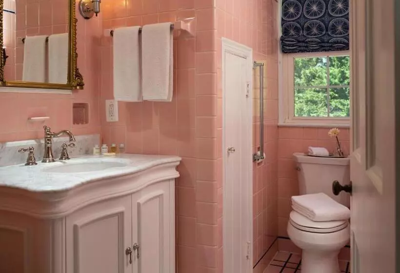 Aamiaismajoitus (B&B) The Inn At Tacaro Estate